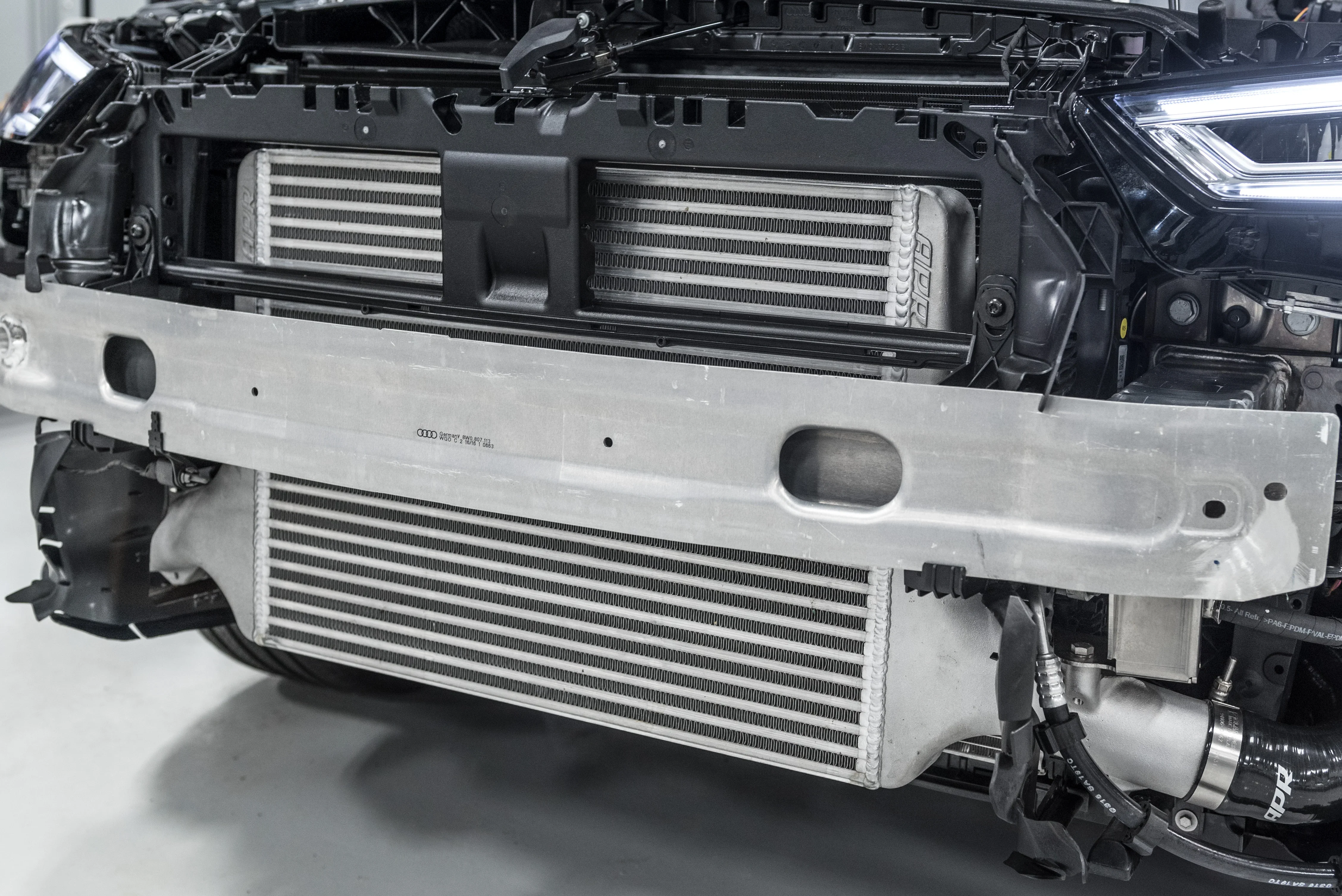 APR B9 3.0 TFSI S4/S5 Intercooler System - Image 8