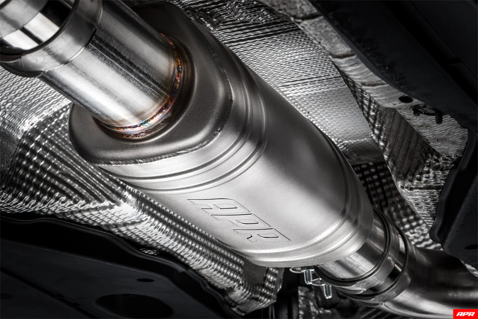 APR MK7 GTI Front Muffler (Optional) - Image 2