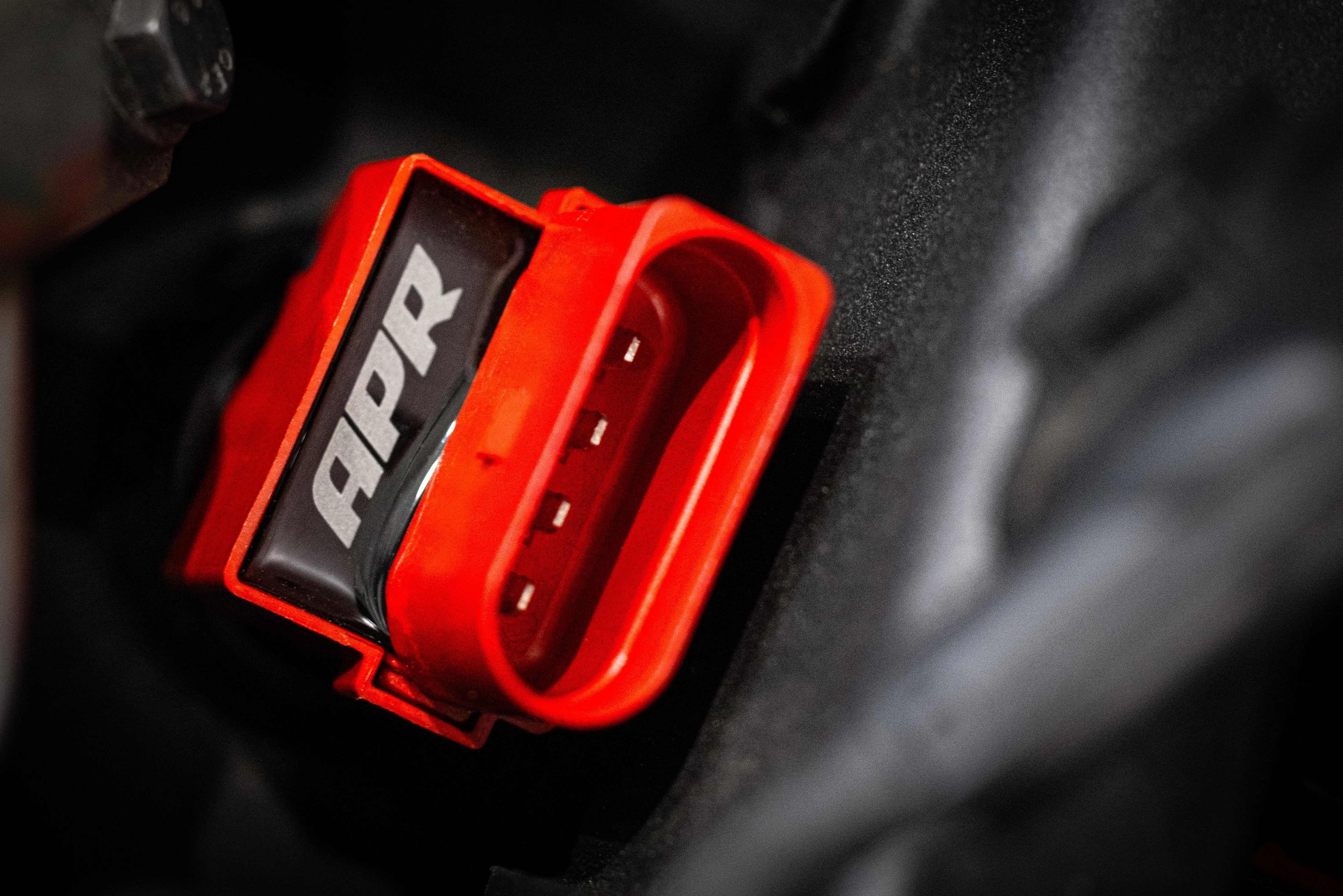 APR VR6 (24V) IGNITION COILS (RED) - Image 4