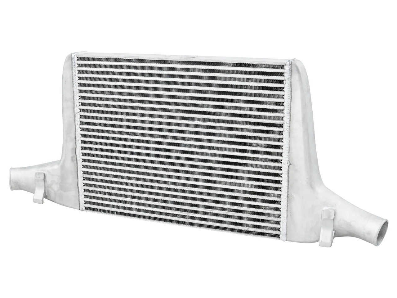 AWE ColdFront™ Intercooler for the Audi B9 A4 / A5 2.0T & S4 / S5 3.0T - Image 8
