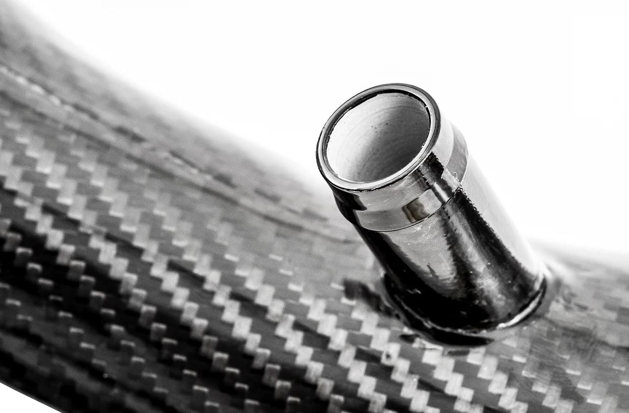 AWE S-FLO Carbon Intake for BMW F8X M3 / M4 - Image 9