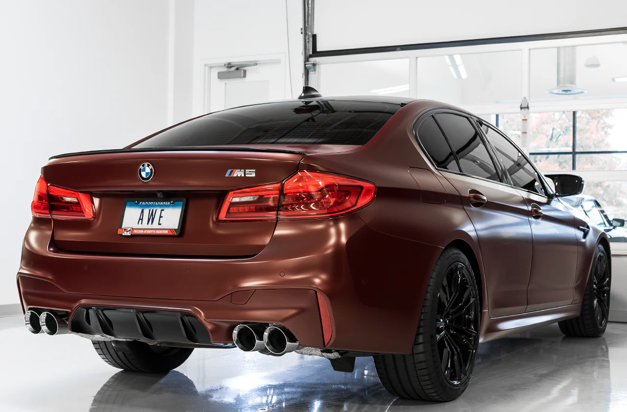 AWE SwitchPath™ Axleback Exhaust for BMW F90 M5 - Diamond Black Tips - Image 3