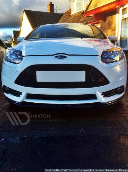 Maxton Design MK3 Ford Focus ST PRE-FACELIFT Front Spoiler / Splitter - Image 5