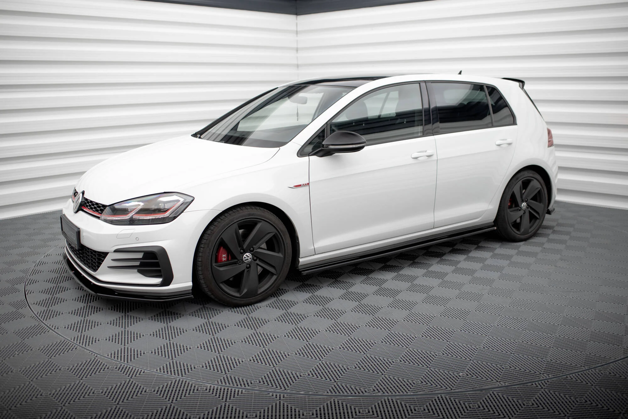 Maxton Design MK7/7.5 GTI Side Skirt Diffusers - Image 2