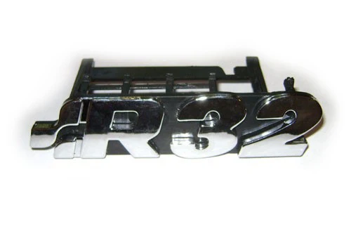 R32 Grille Emblem